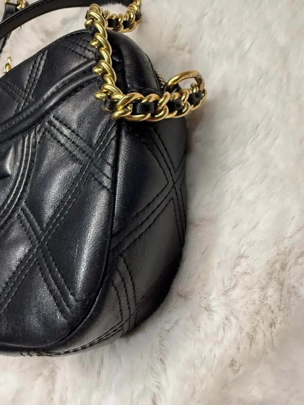 Tory Burch Fleming Soft Leather Camera Bag in Black